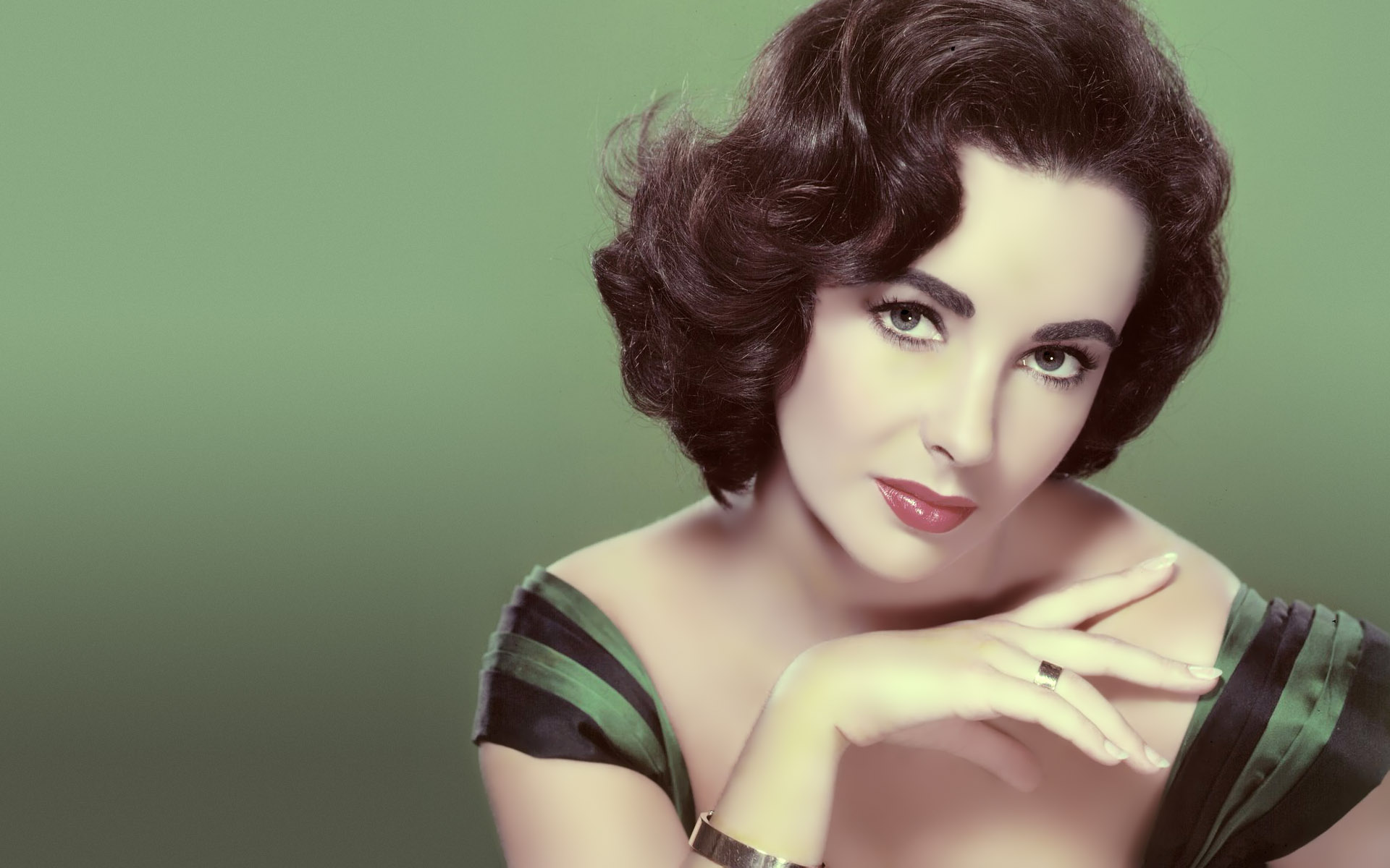 elizabeth-taylor-wallpaper