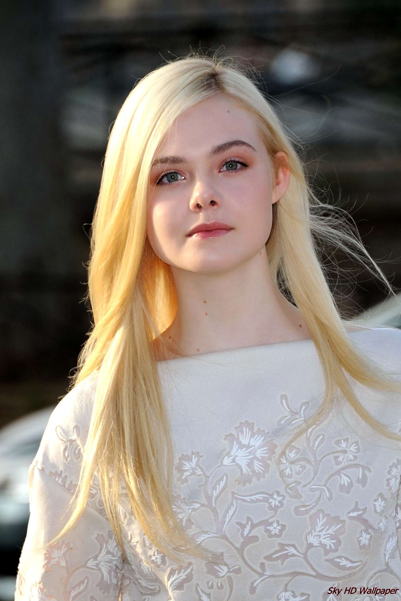 elle-fanning-net-worth