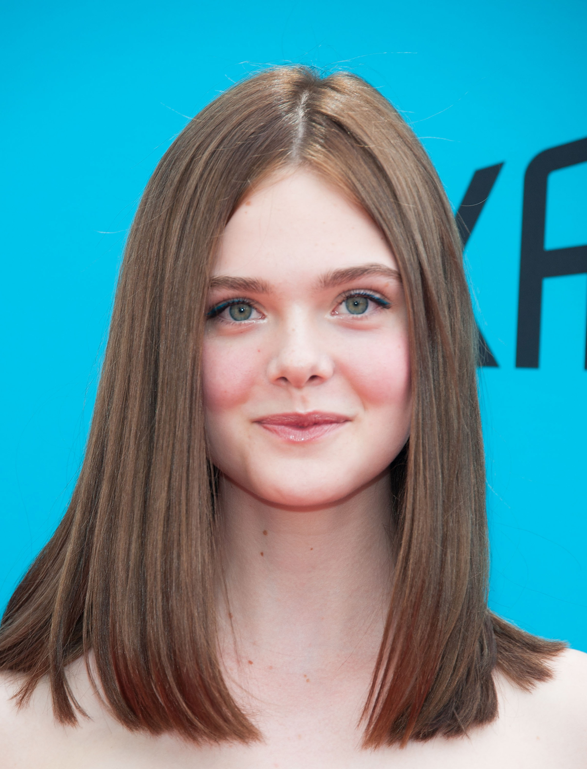 elle-fanning-party