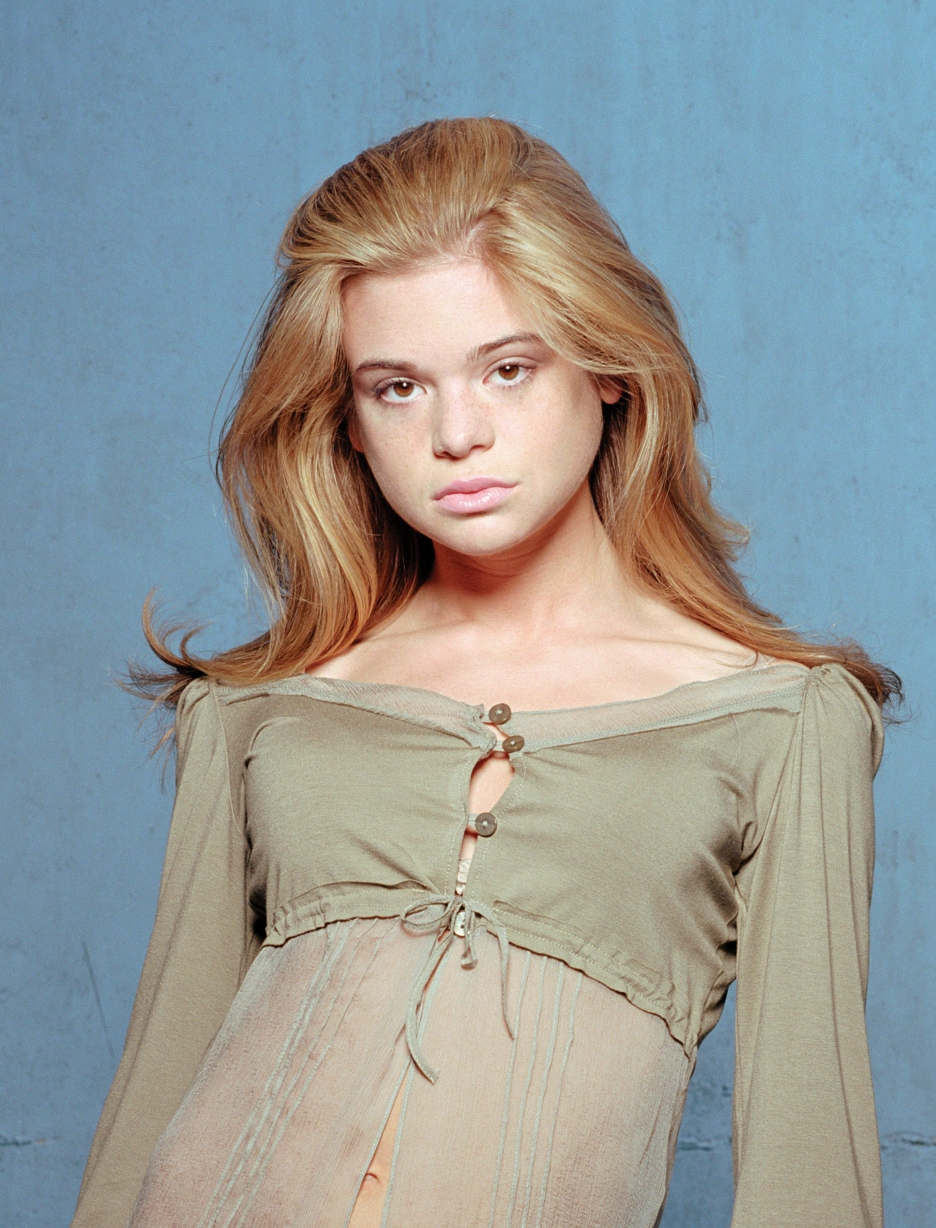 Pictures Of Ellen Muth - Pictures Of Celebrities-4777