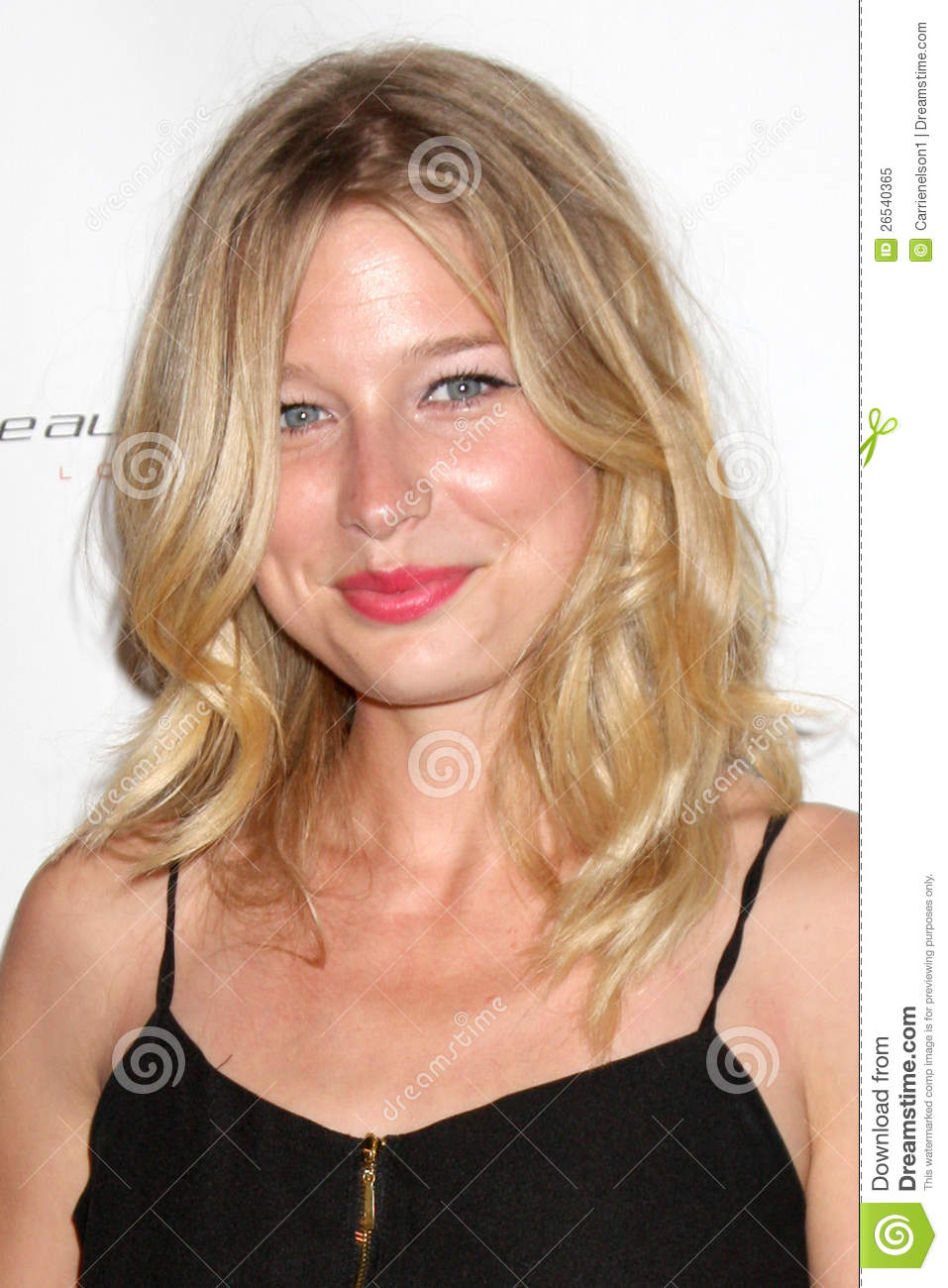 images-of-ellen-woglom