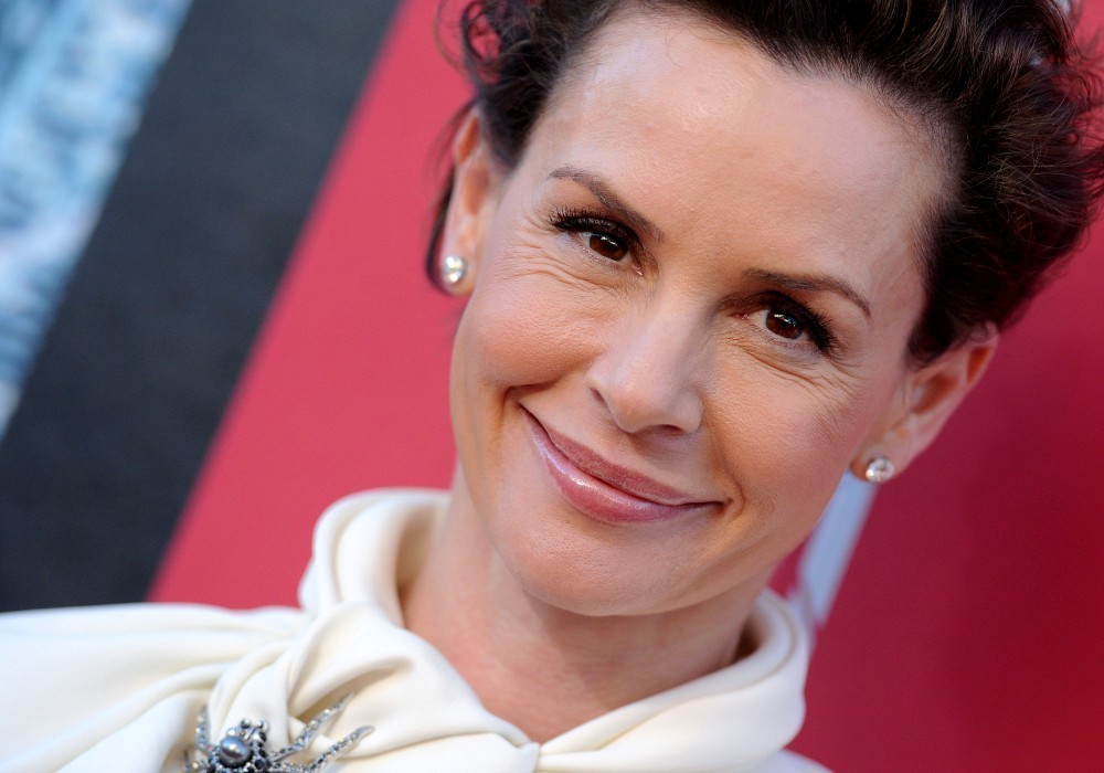 Embeth davidtz photos