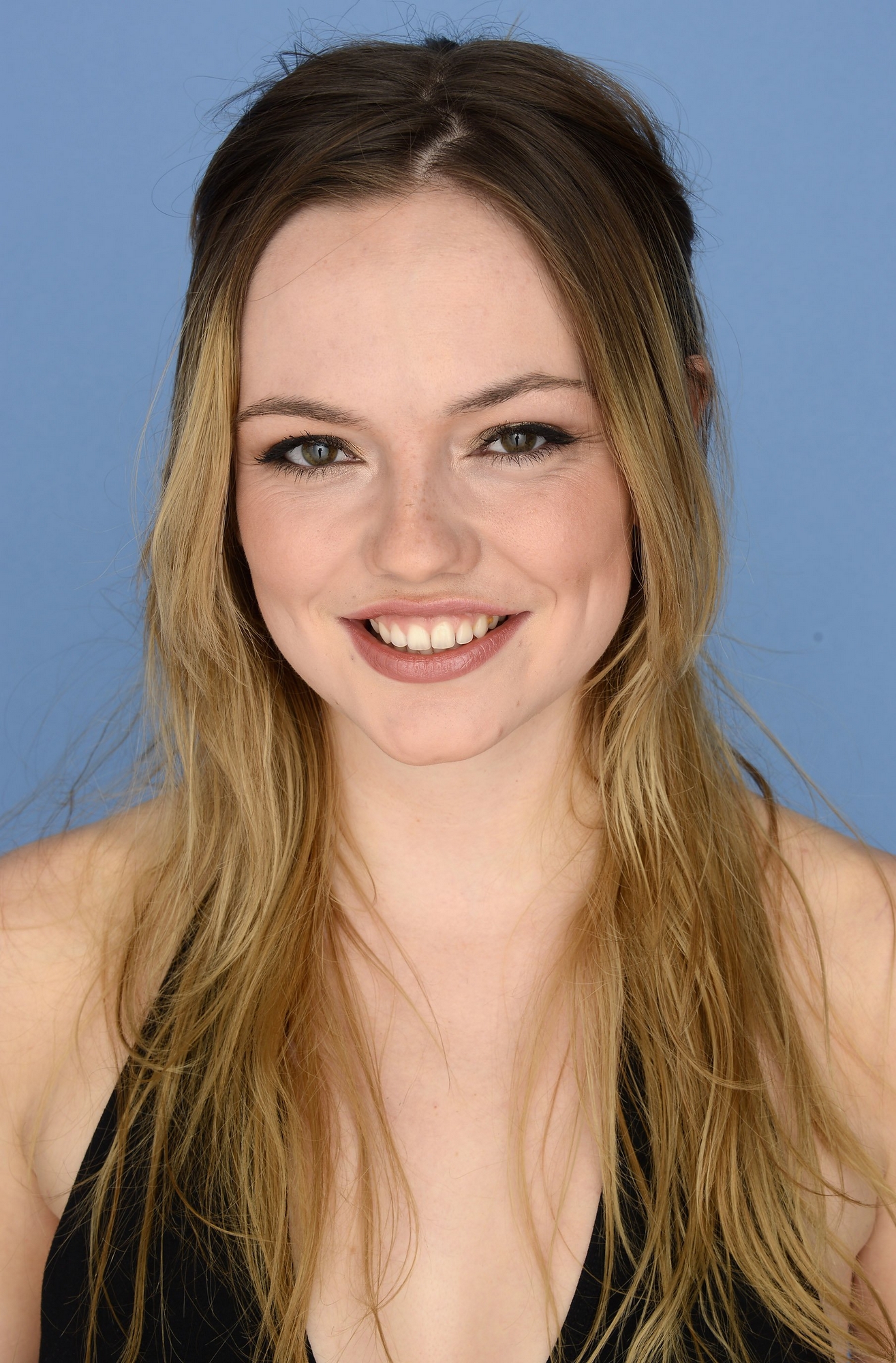 best-pictures-of-emily-meade