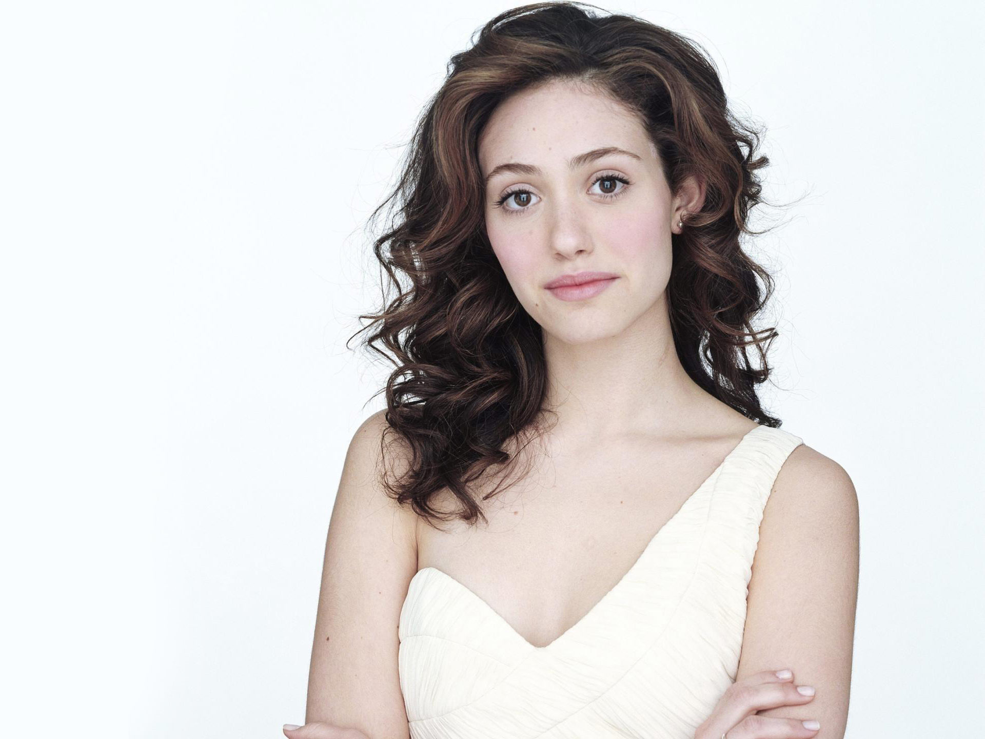 emmy-rossum-party