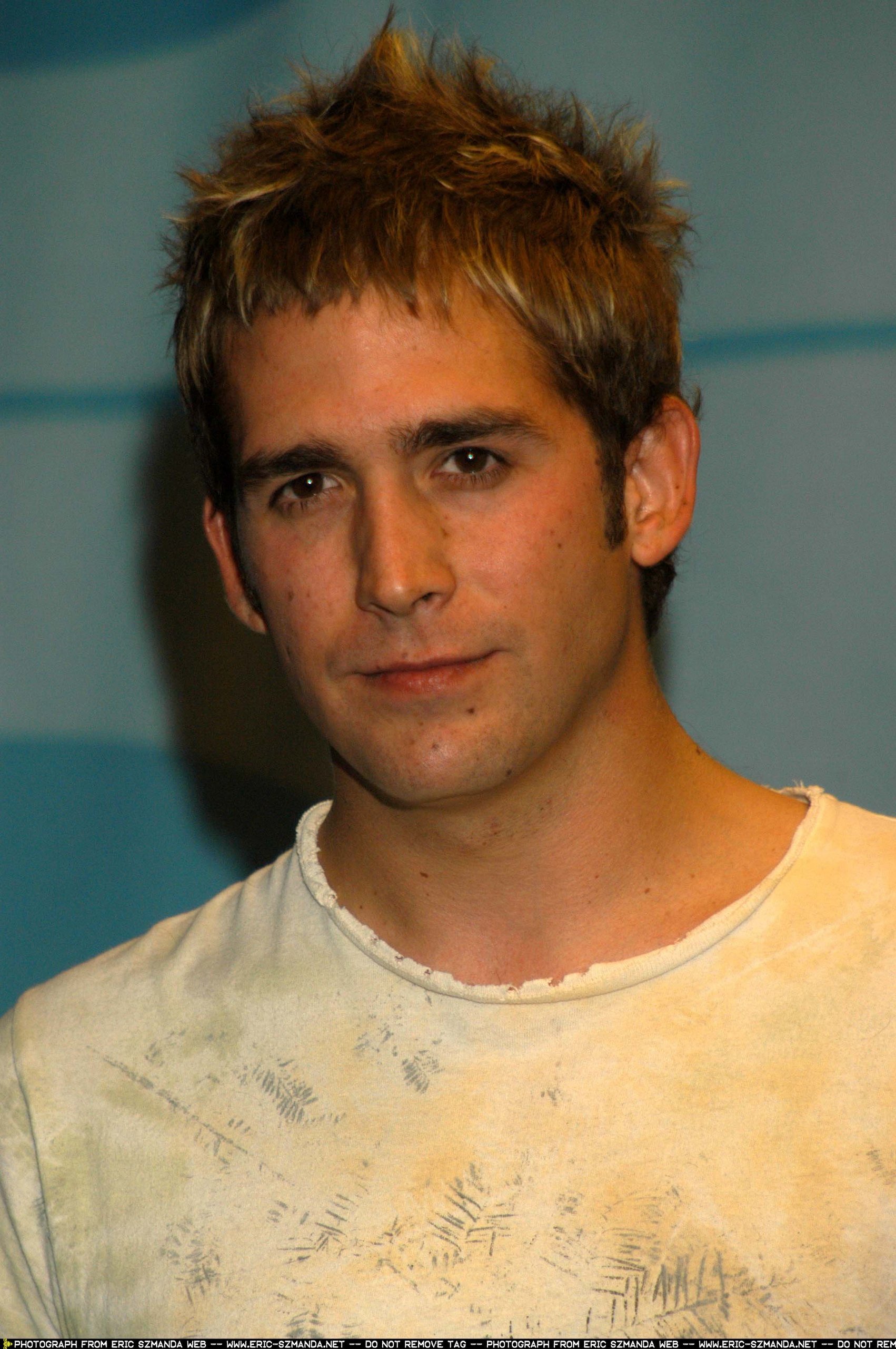 best-pictures-of-eric-szmanda