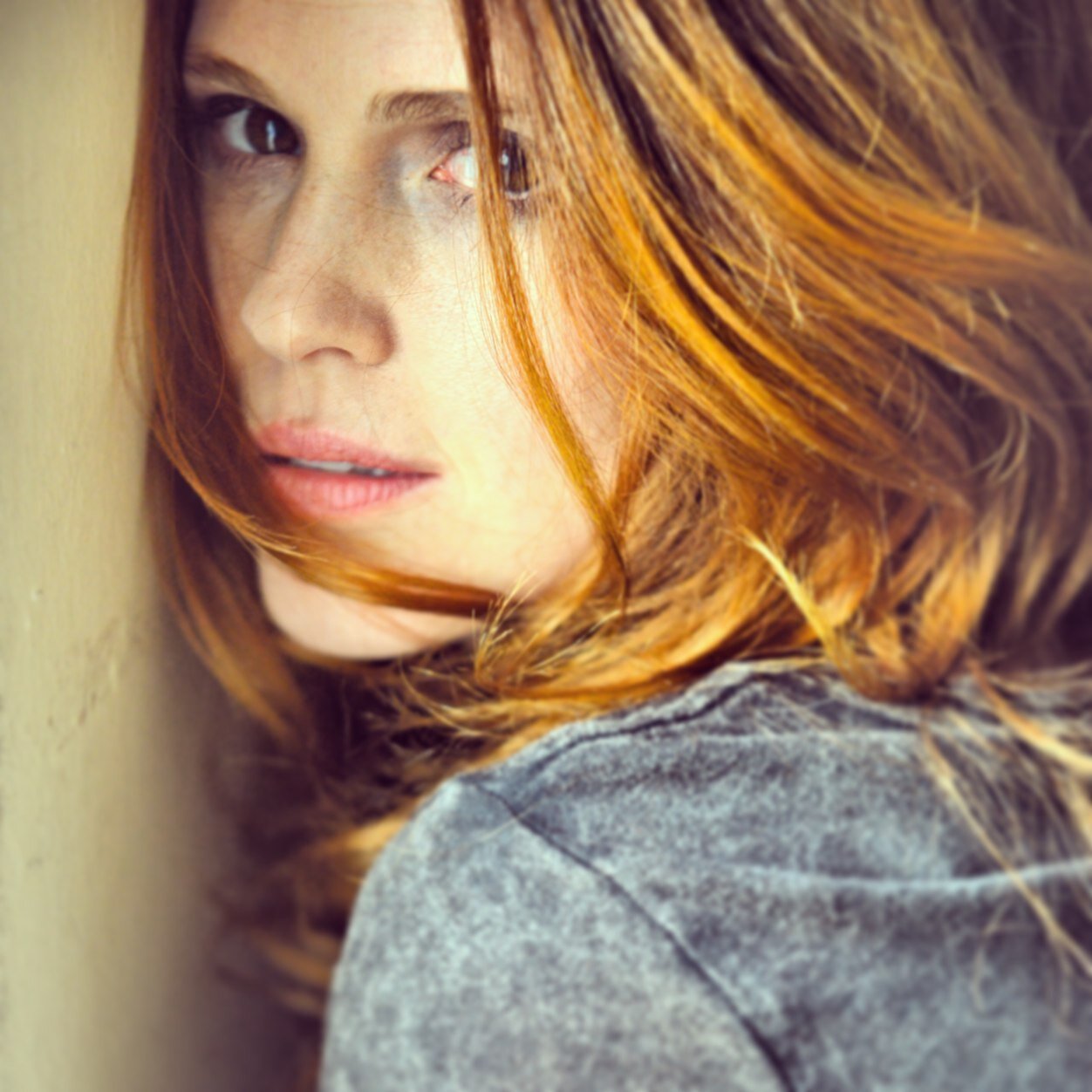 erin-chambers-wallpaper