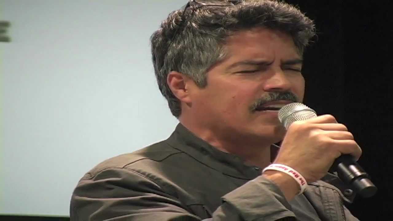 esai-morales-kids