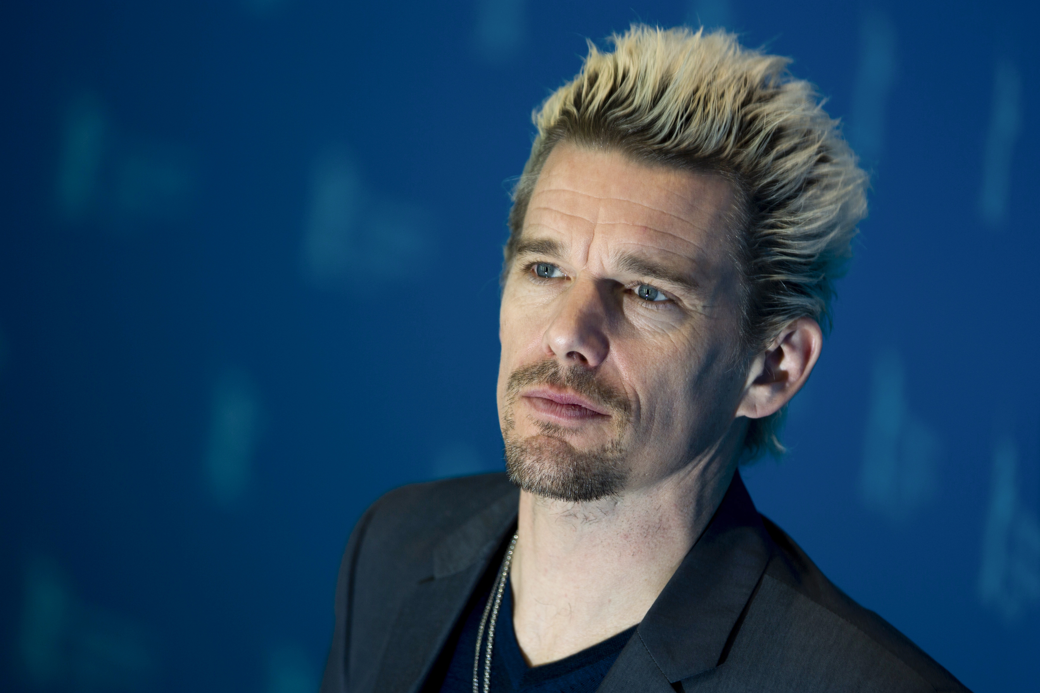 ethan-hawke-young