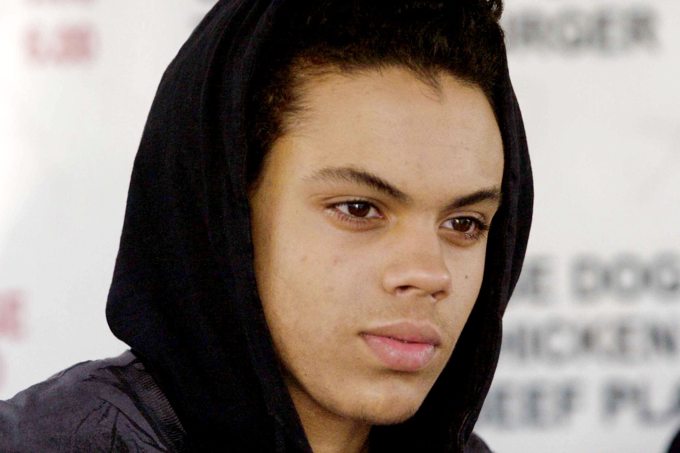 evan-ross-2015