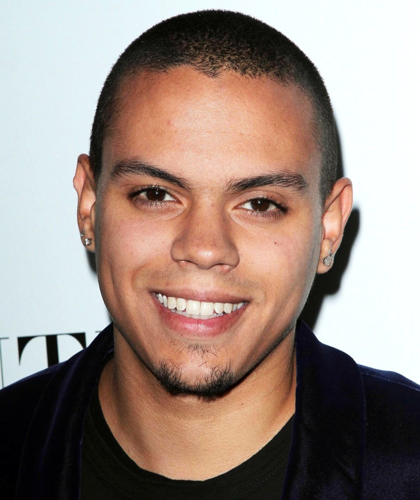 evan-ross-scandal