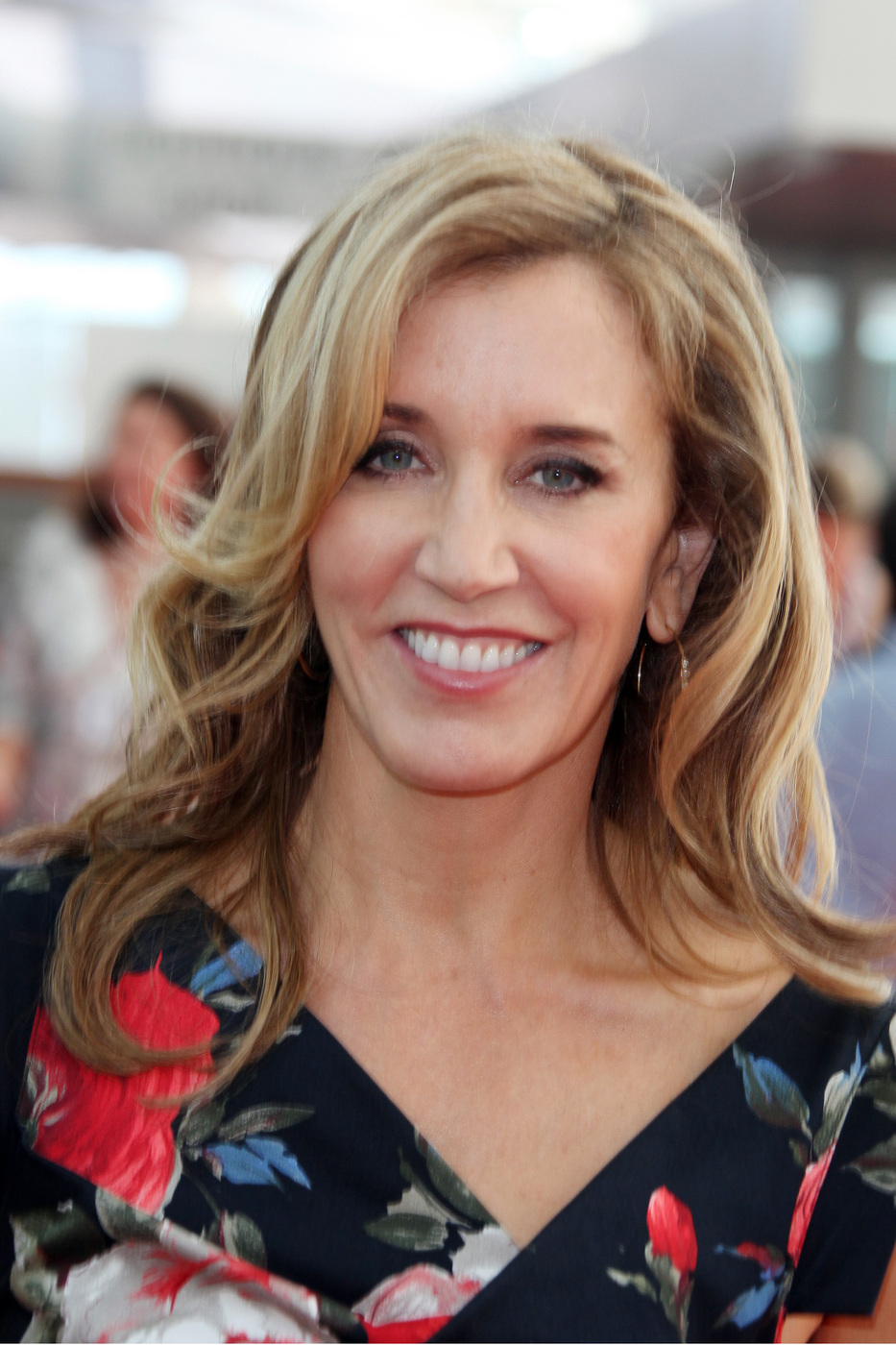 felicity-huffman-hd-wallpaper