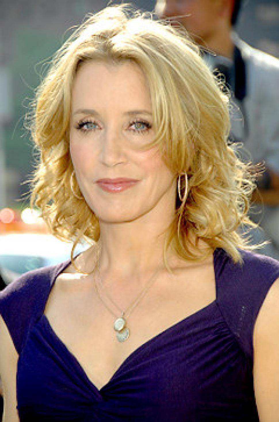 felicity-huffman-house