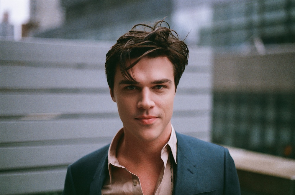 finn-wittrock-pictures