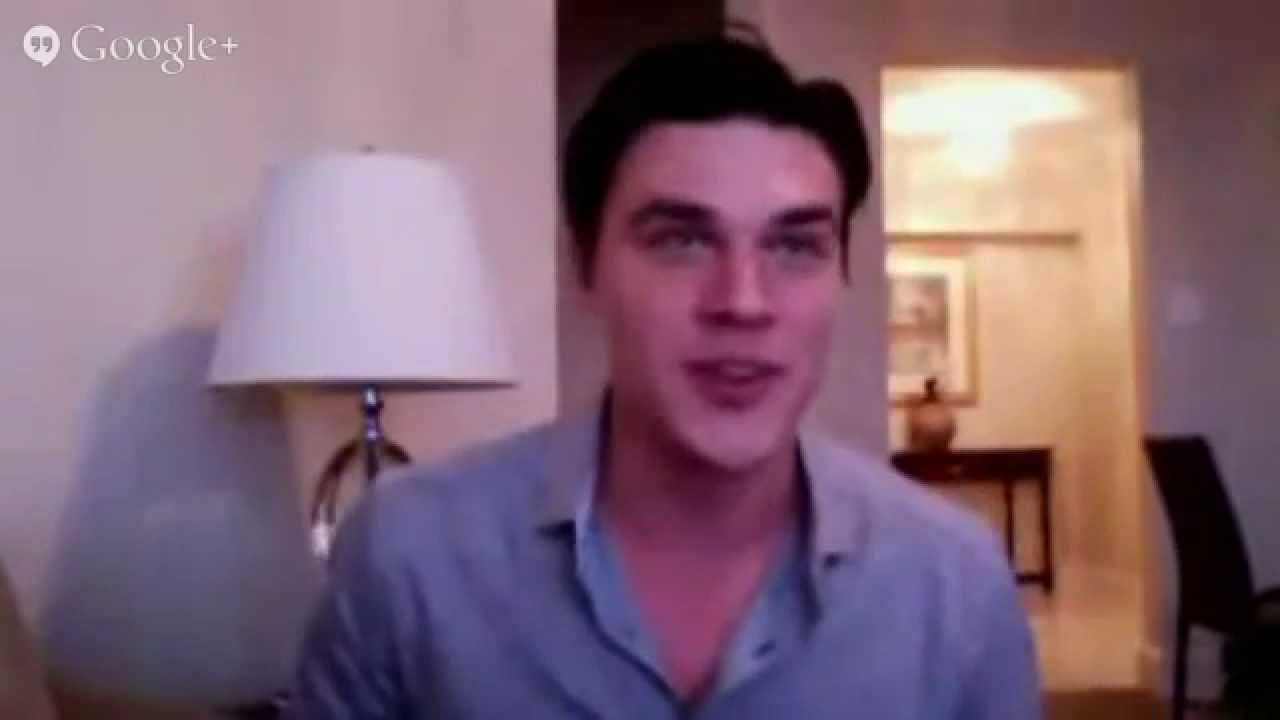 finn-wittrock-young