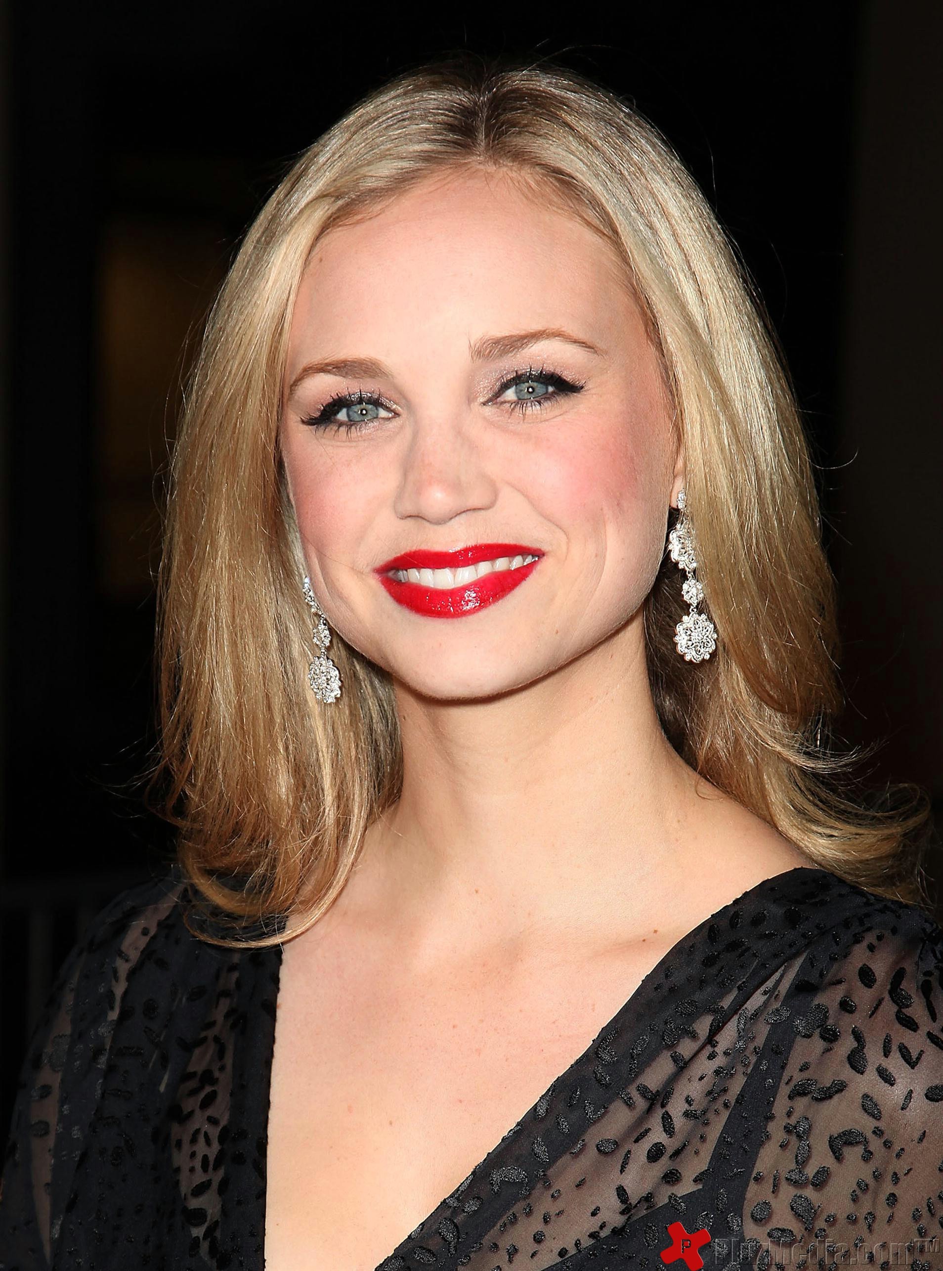 images-of-fiona-gubelmann