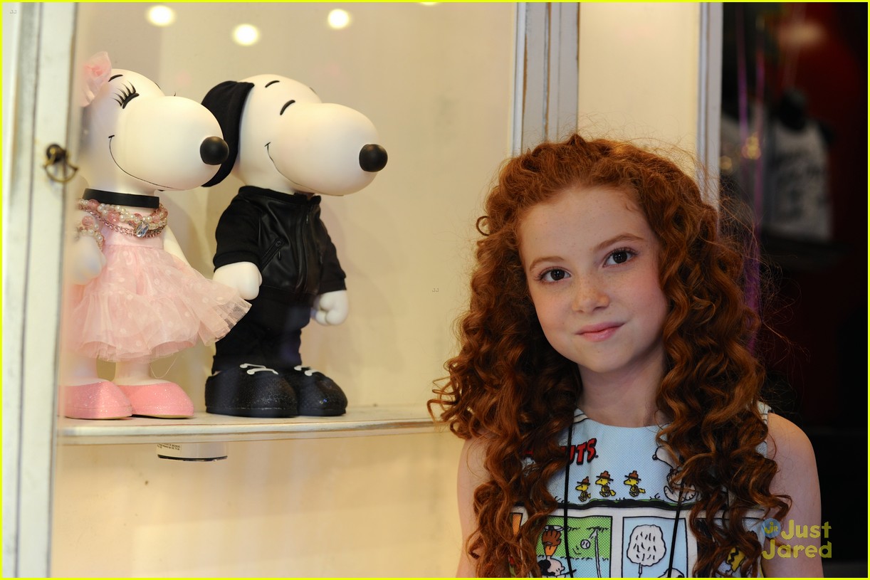 francesca-capaldi-photos