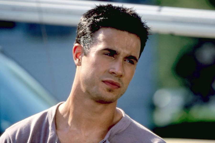 freddie-prinze-jr-young