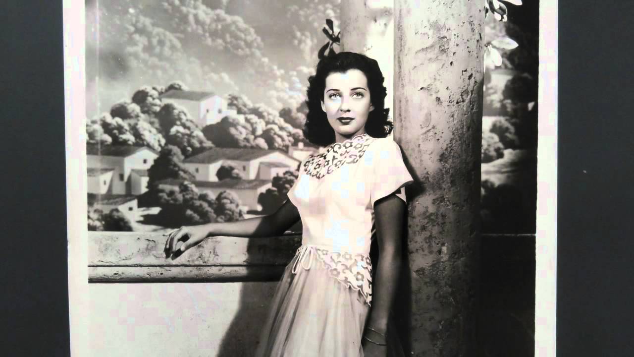 gail-russell-summertime