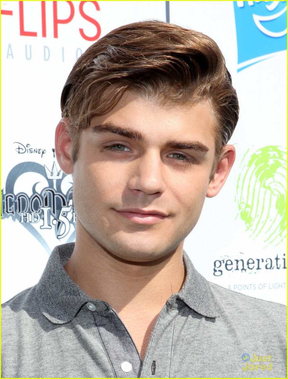 garrett-clayton-images