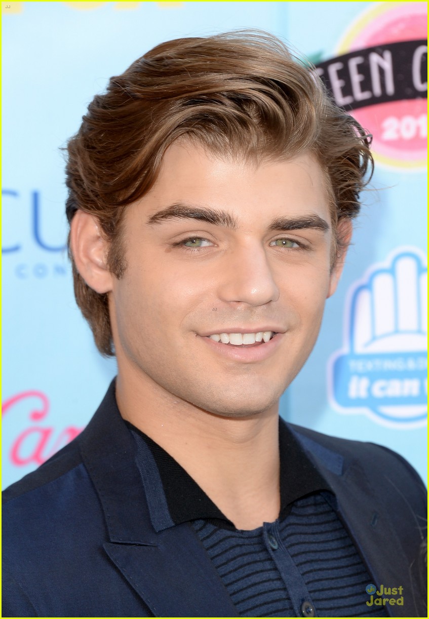 garrett-clayton-news