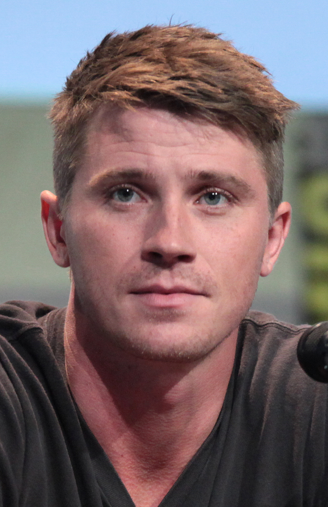 garrett-hedlund-images