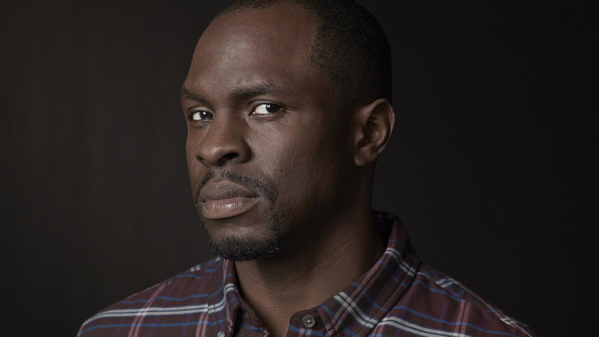 gbenga-akinnagbe-wallpaper