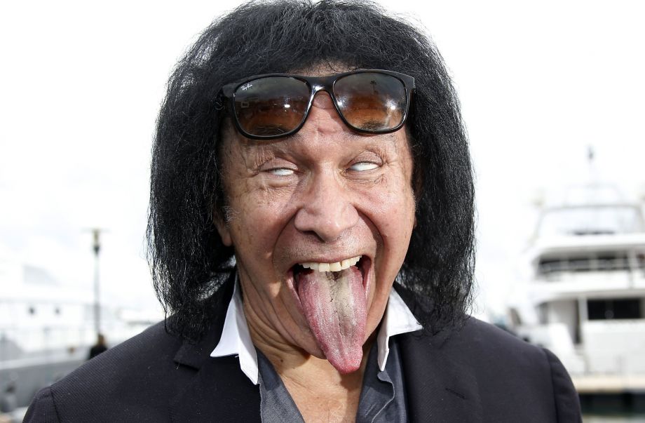 best-pictures-of-gene-simmons