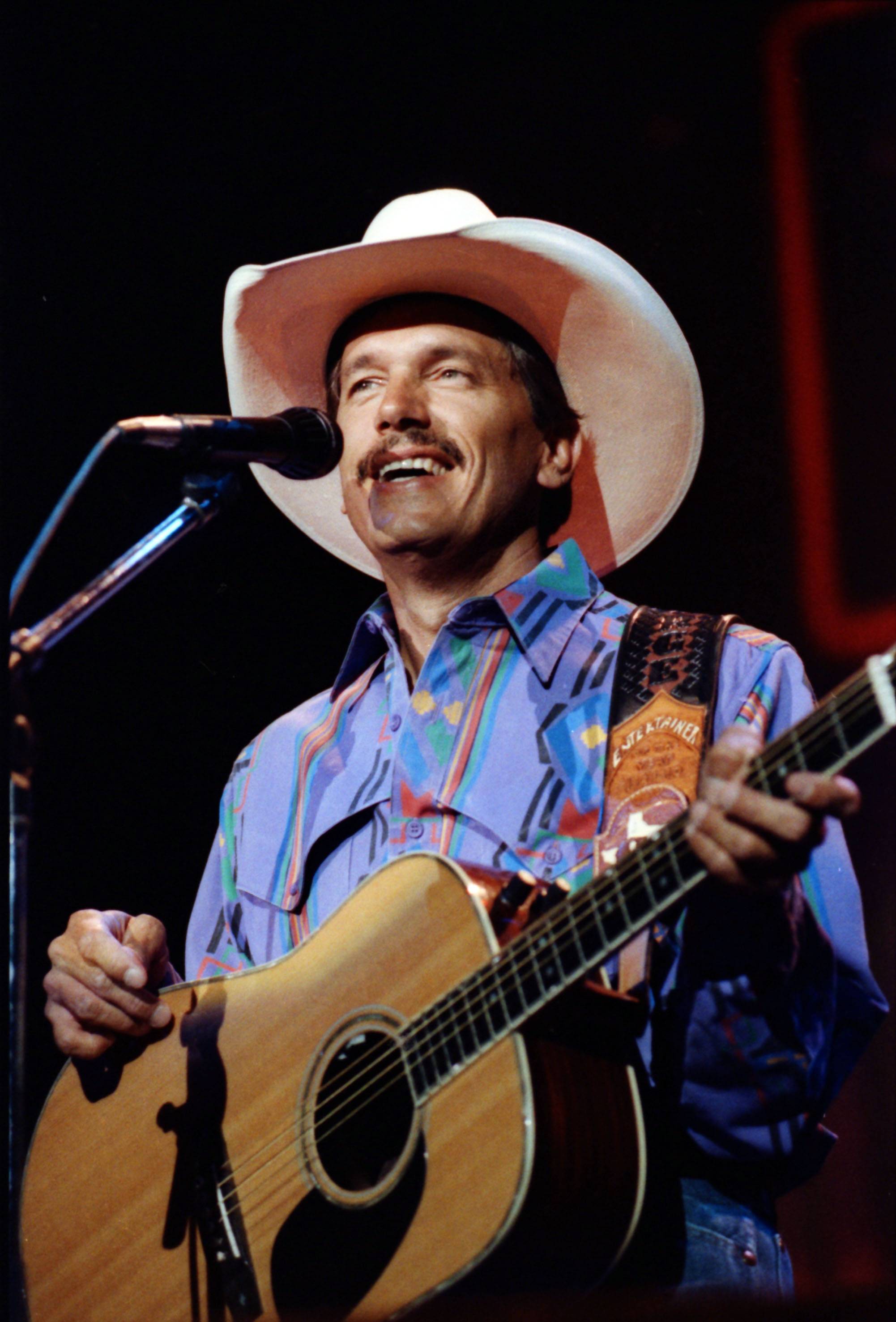 pictures-of-george-strait