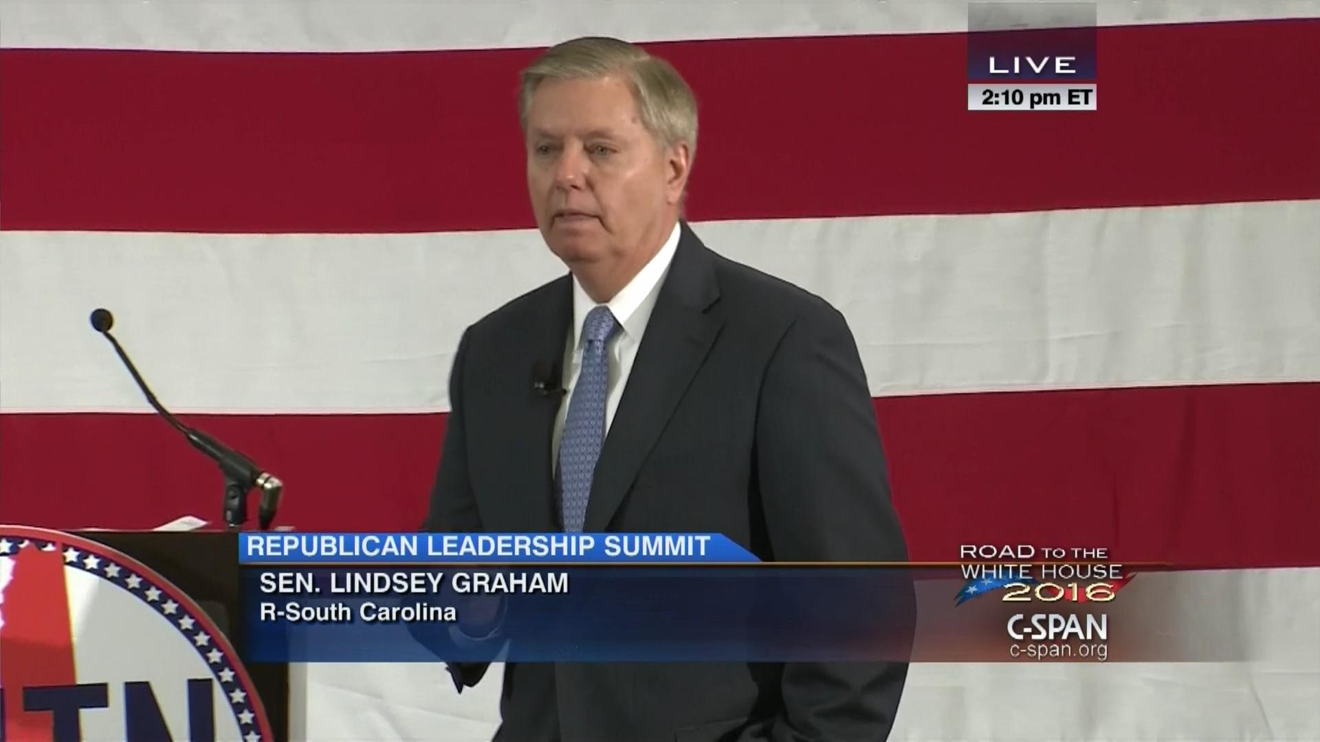 photos-of-graham-beckel