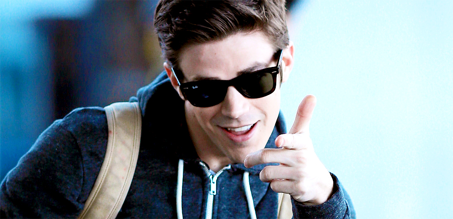 grant-gustin-2016