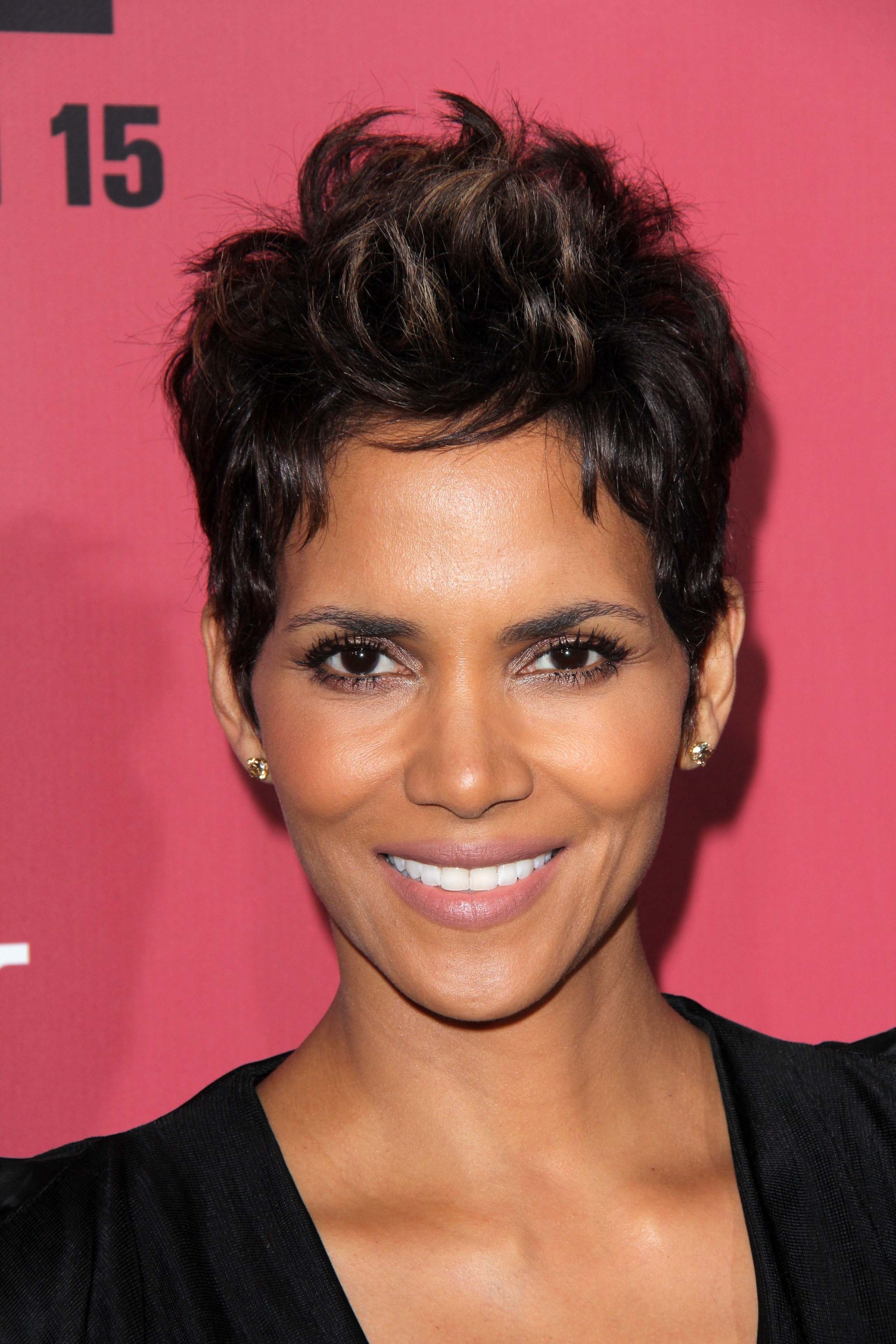 halle-berry-tattoos