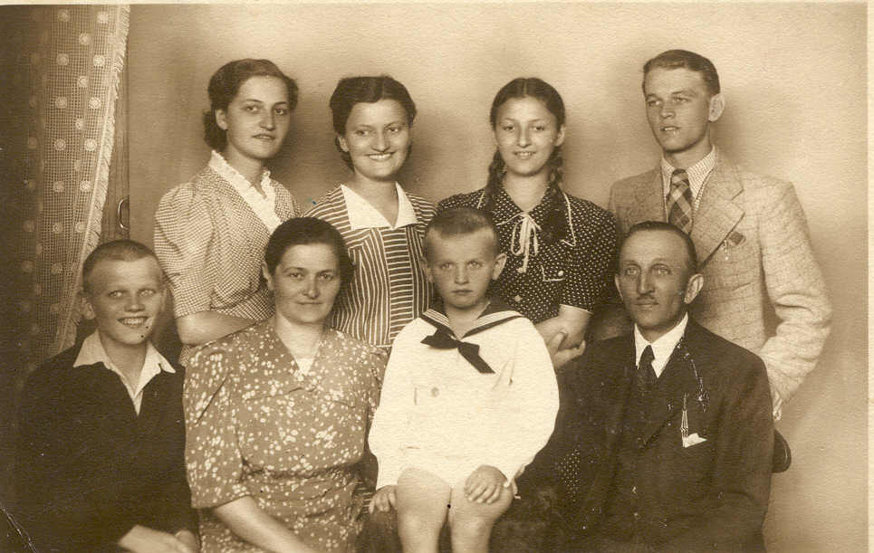 hanna-hertelendy-family