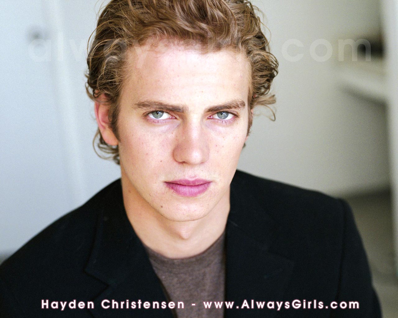 hayden-christensen-net-worth