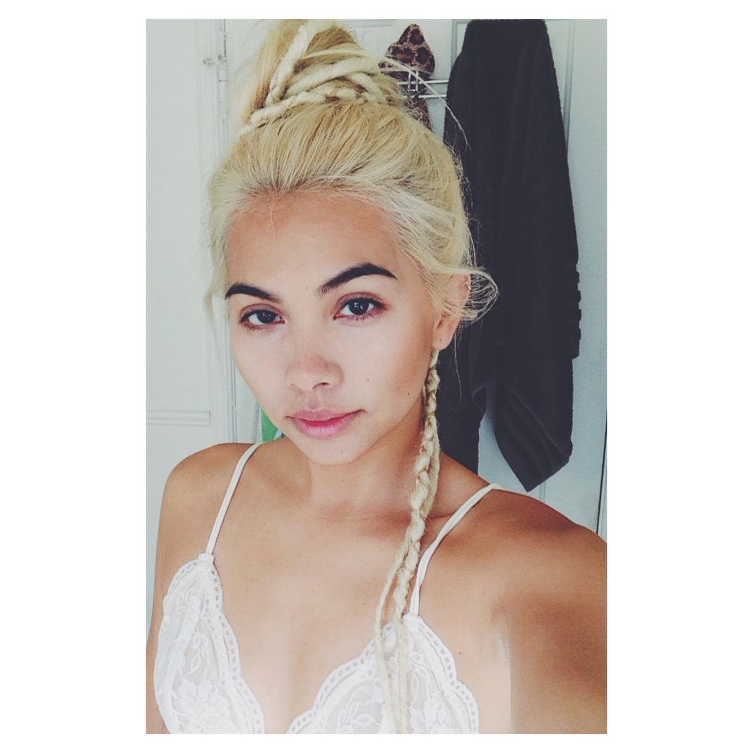 hayley-kiyoko-wedding