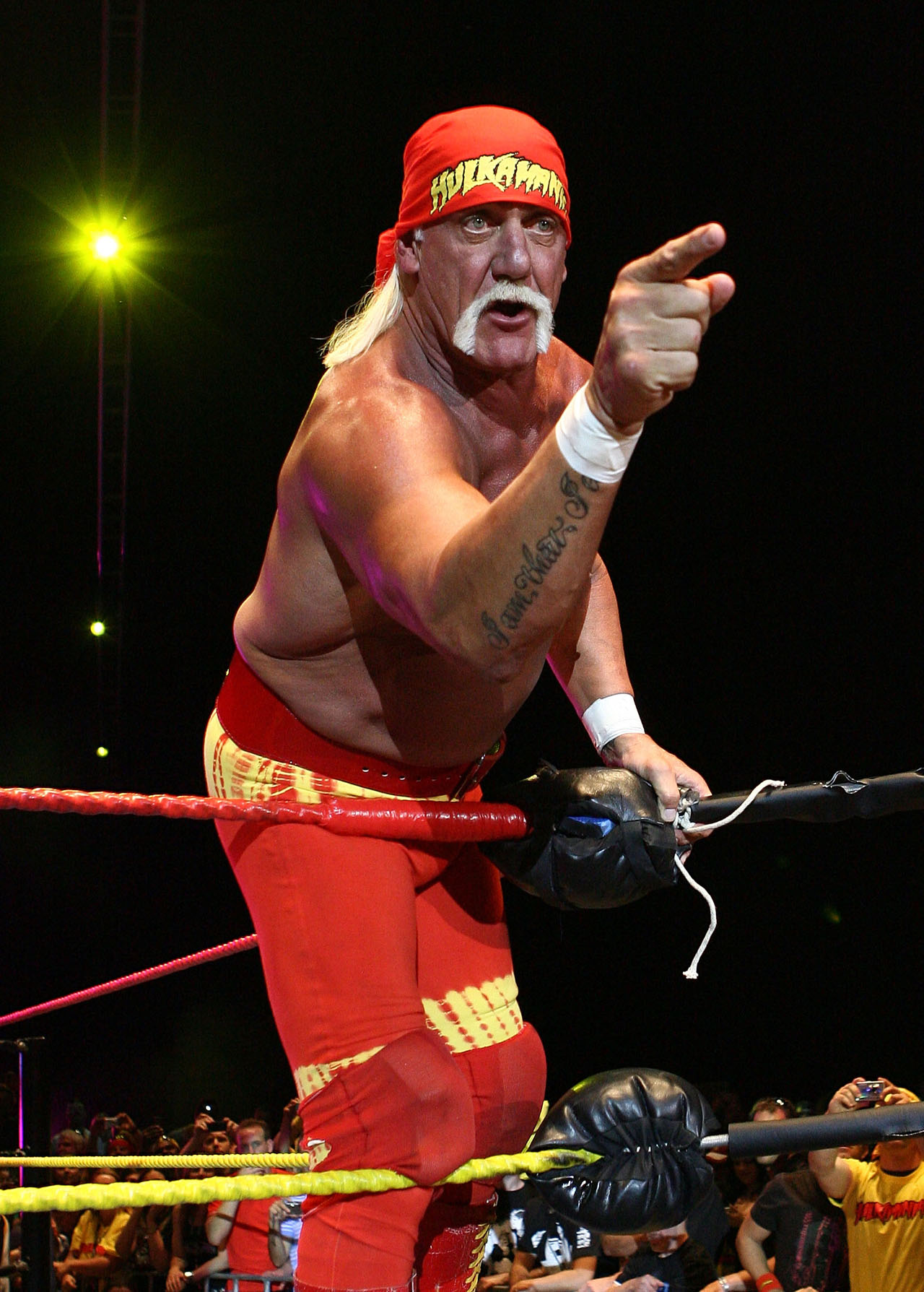 hulk-hogan-summertime