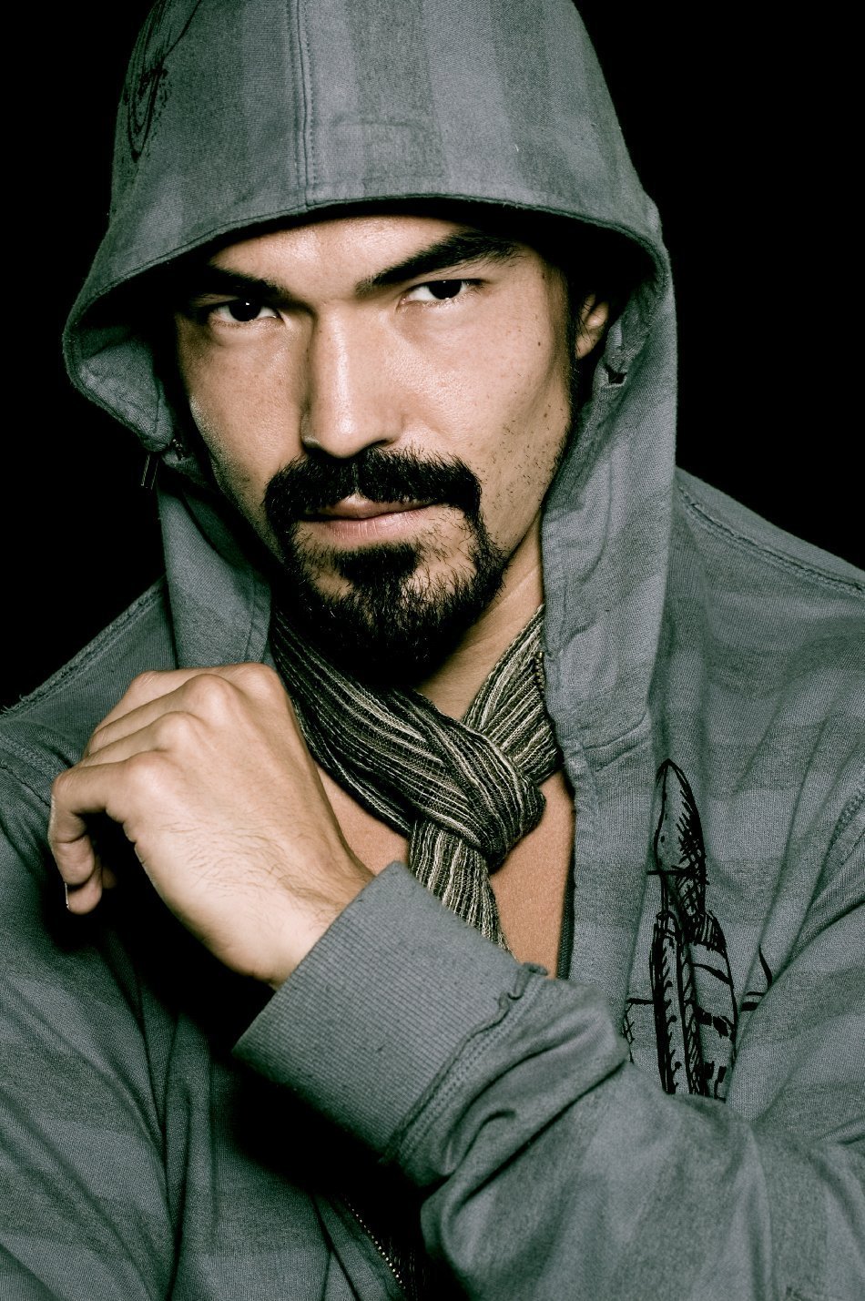 ian-anthony-dale-wallpapers