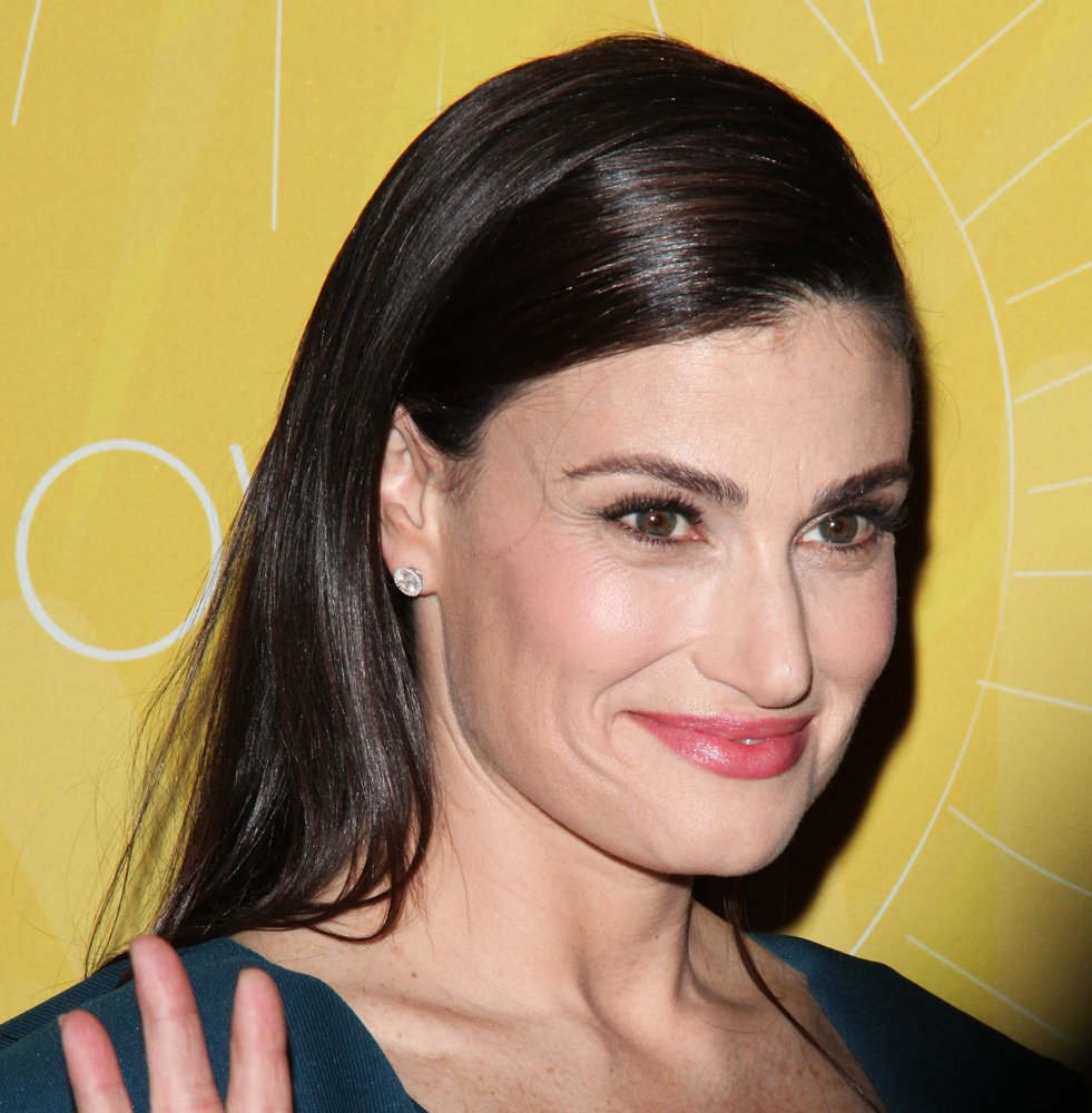 idina-menzel-young