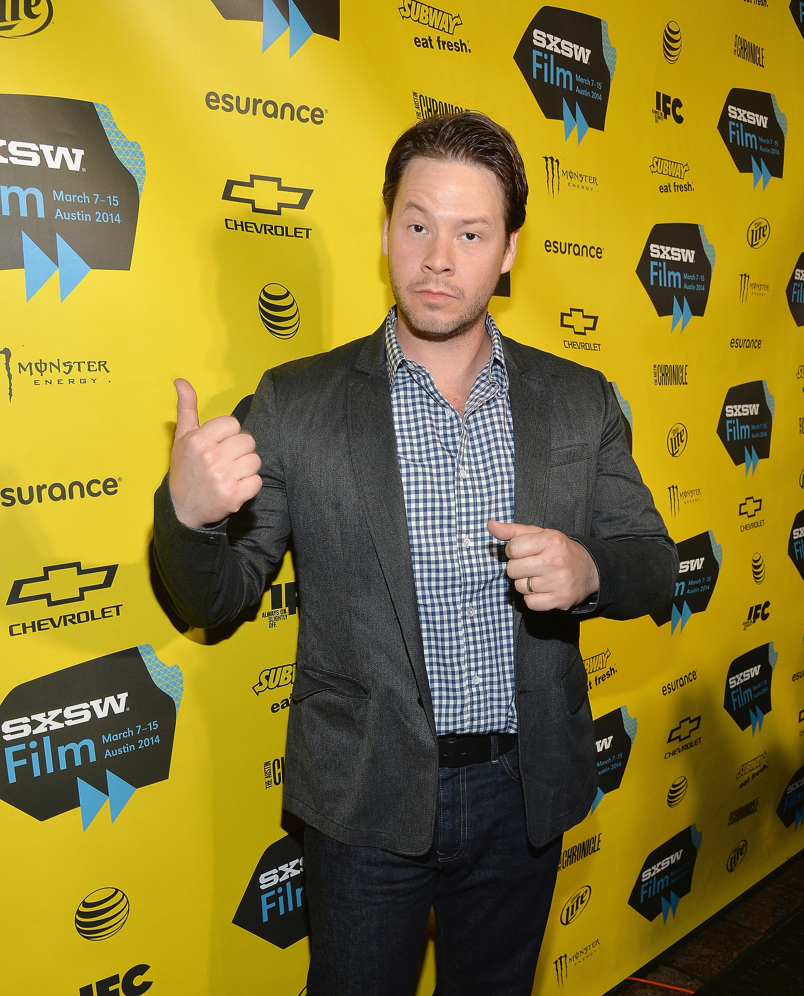 ike-barinholtz-photos