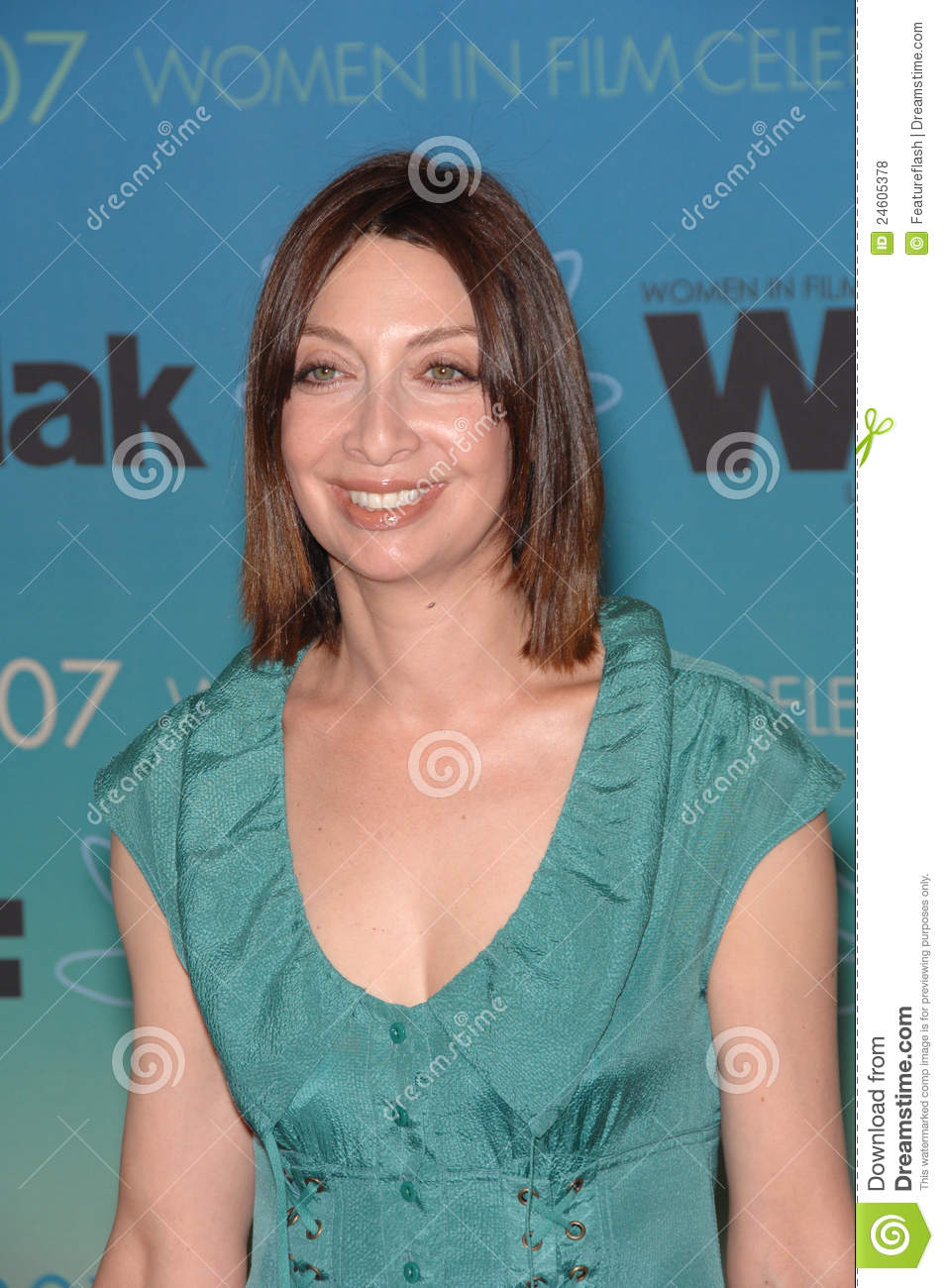 illeana-douglas-photos