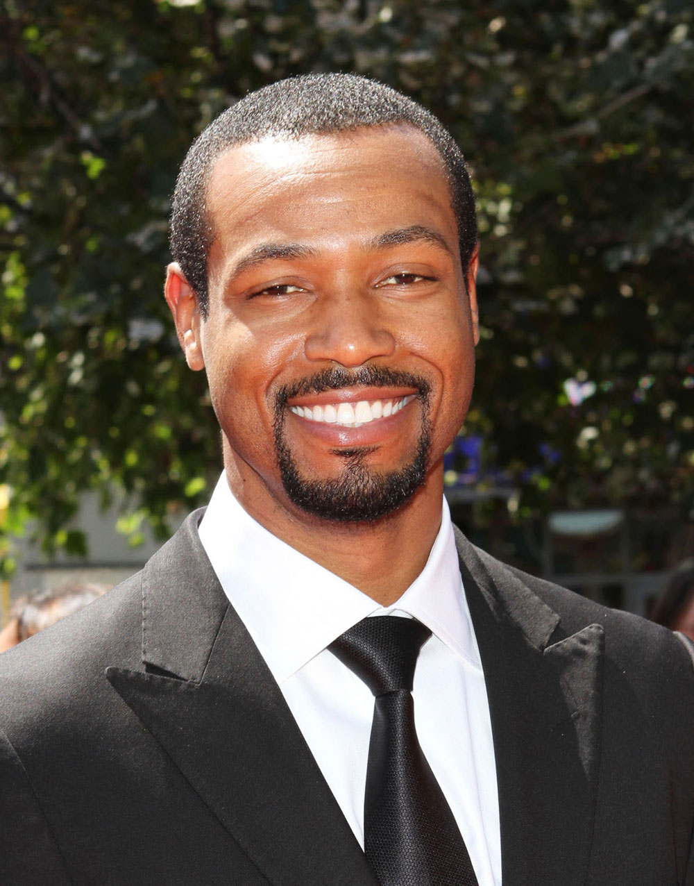 isaiah-mustafa-wedding