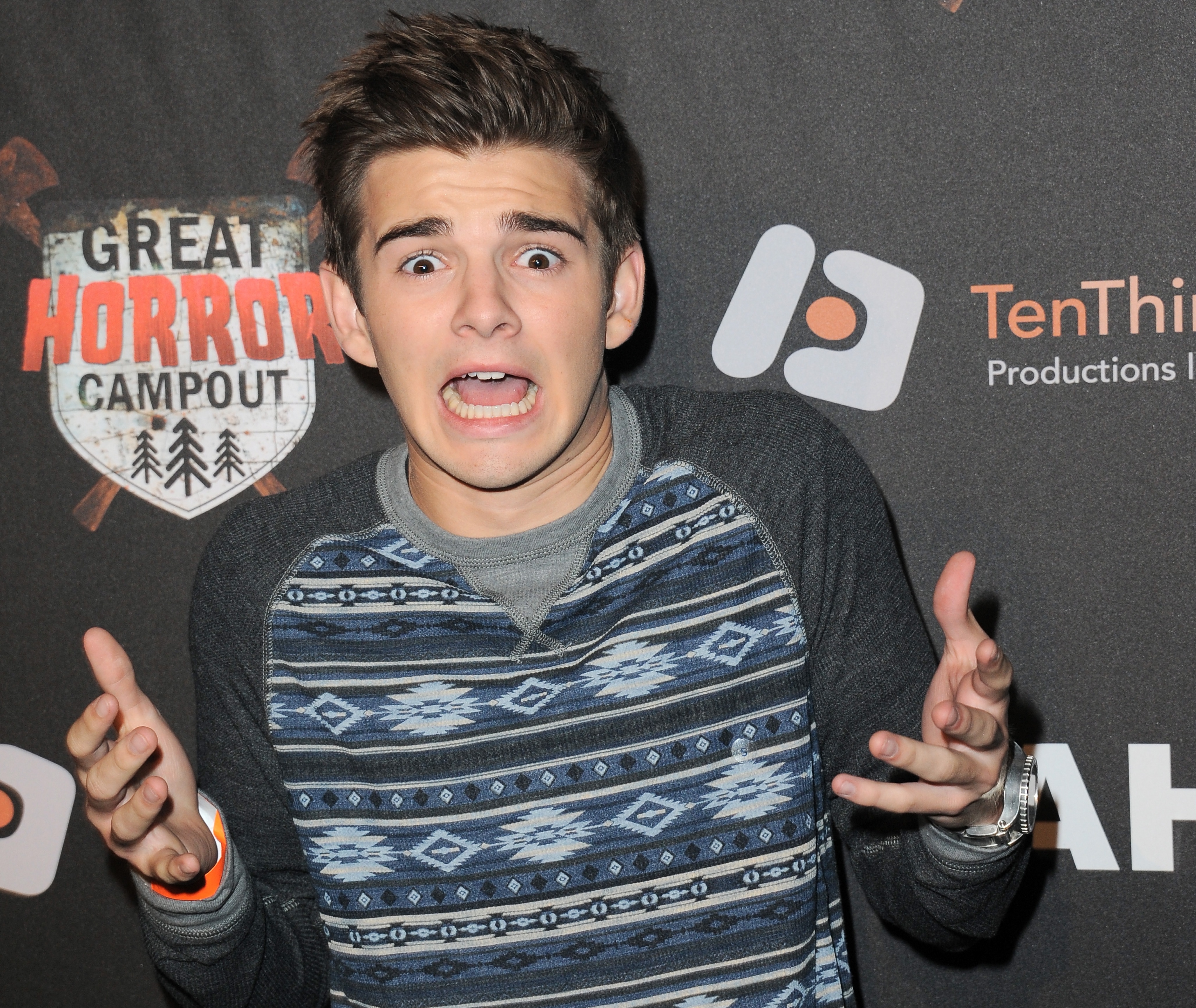 jack-griffo-wallpapers