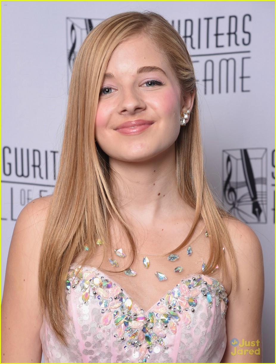 jackie-evancho-2015