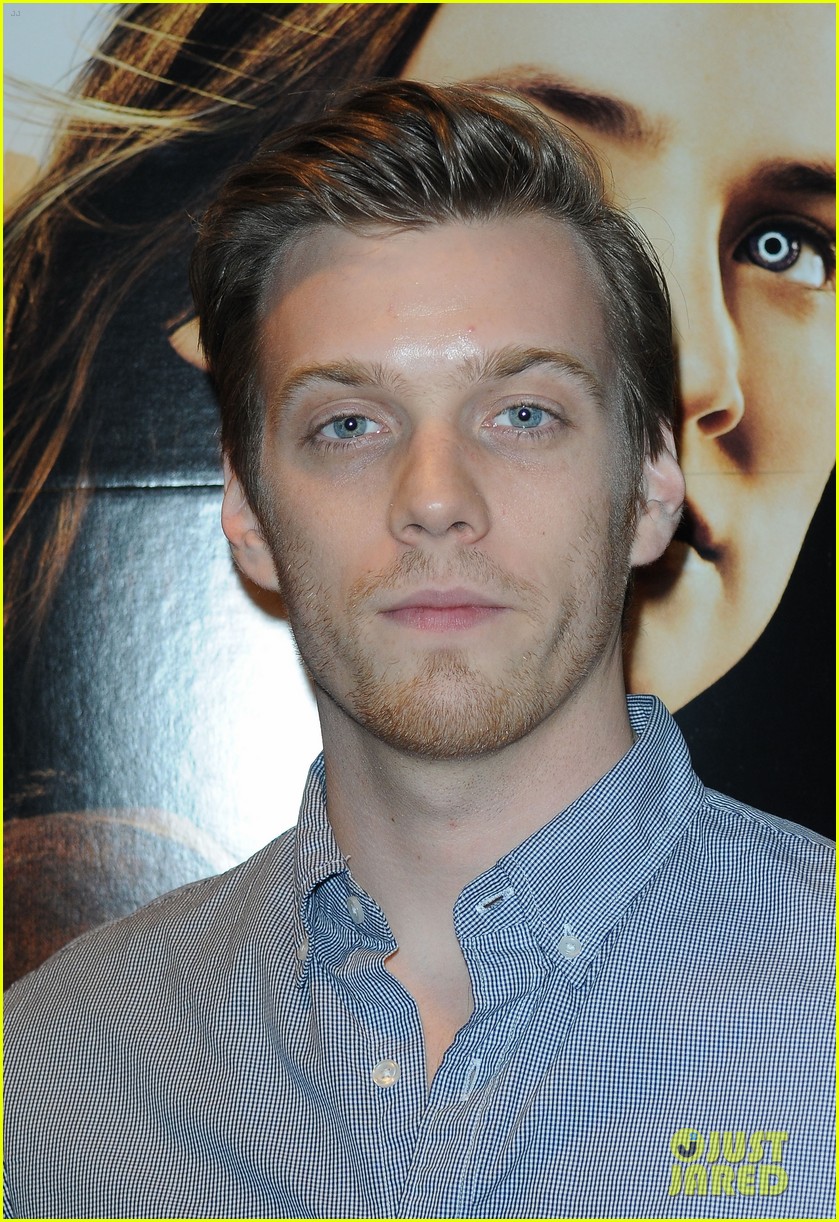 jake-abel-family