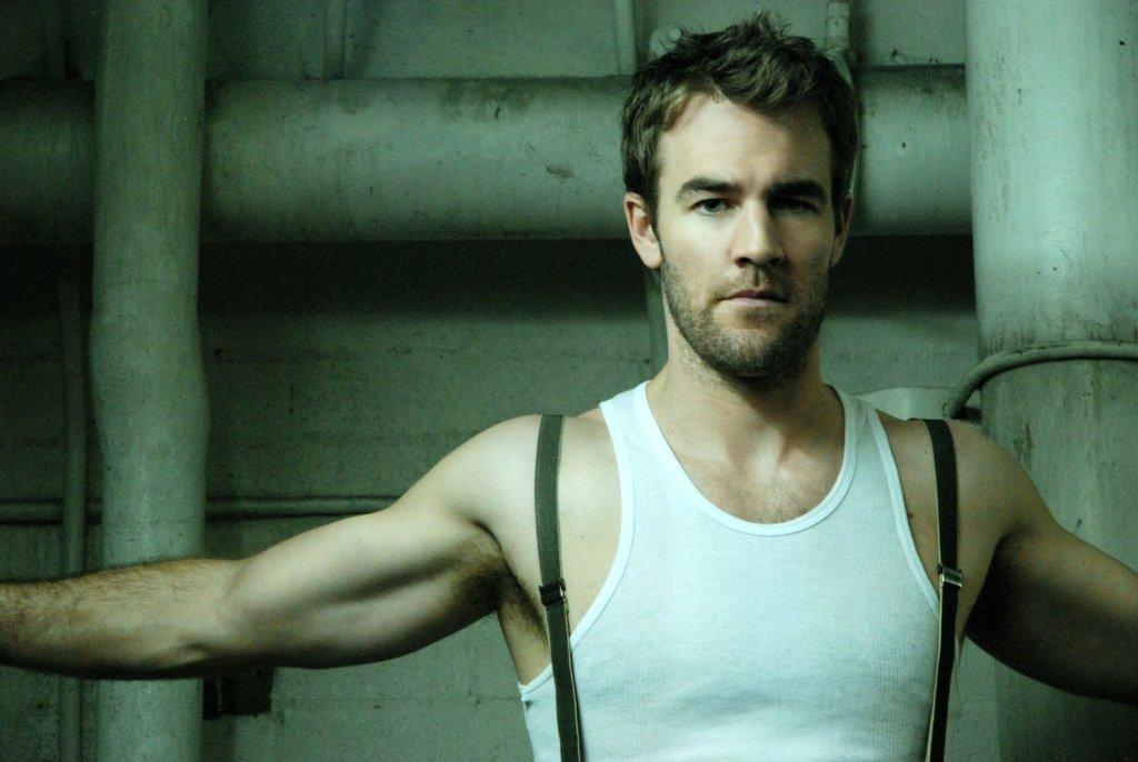 photos-of-james-van-der-beek