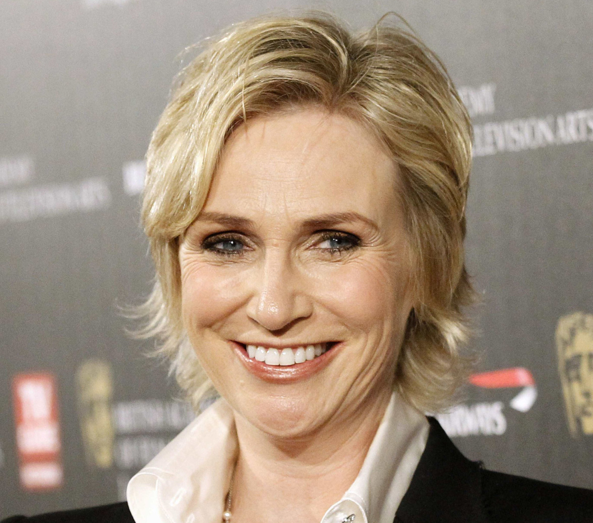 jane-lynch-2015