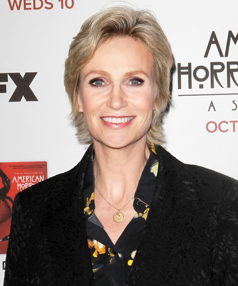 photos-of-jane-lynch