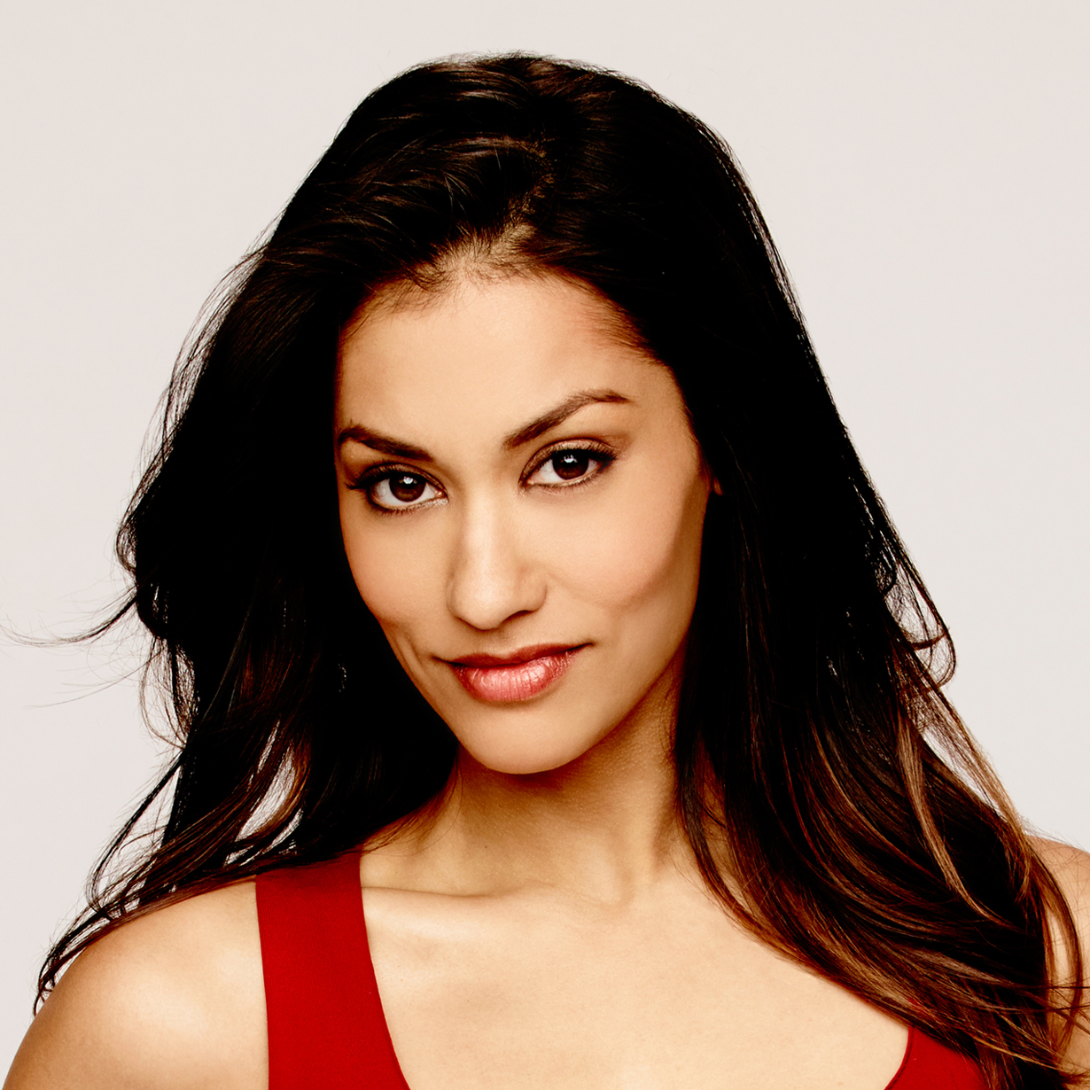 janina-gavankar-gossip