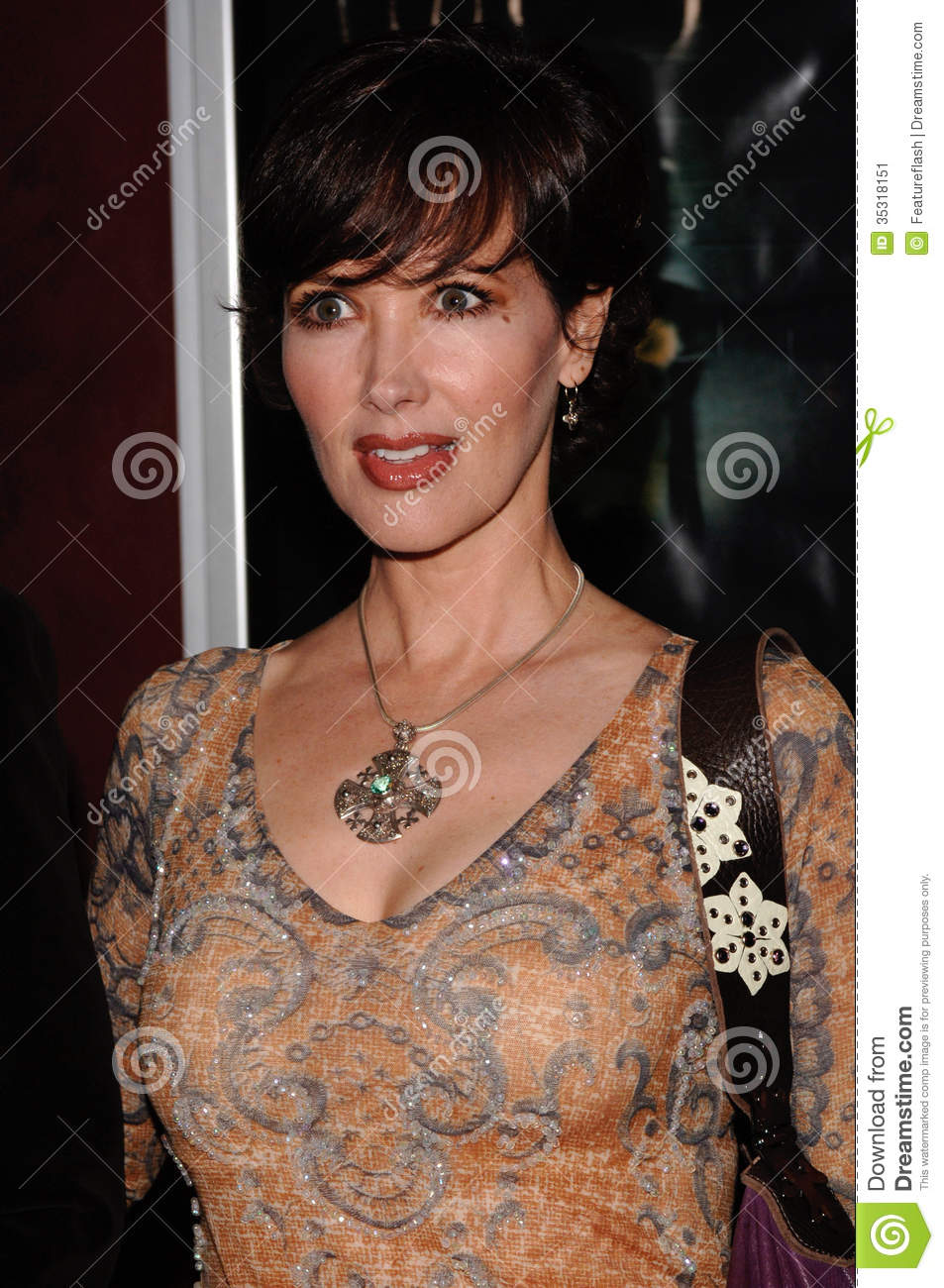 janine-turner-2016