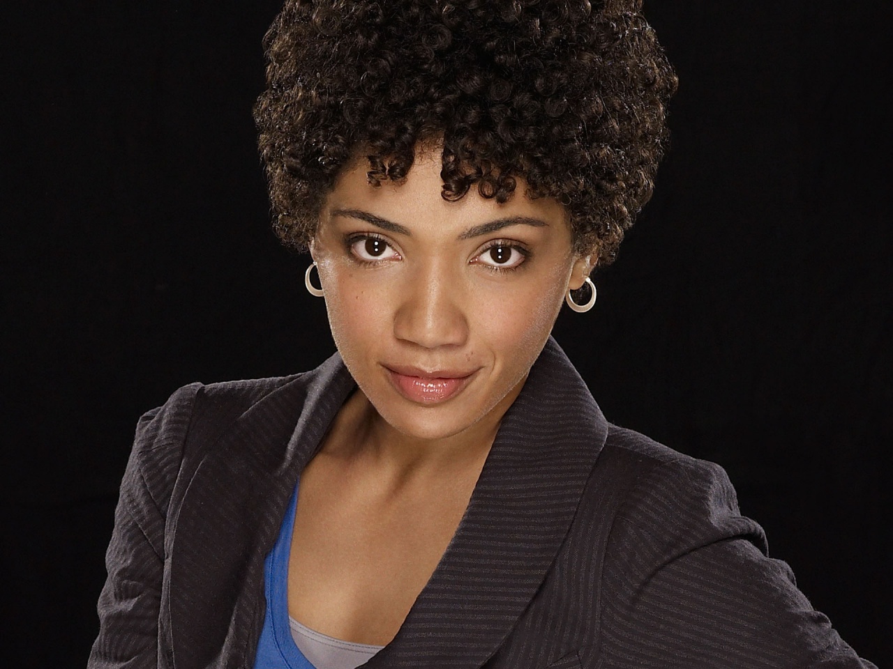 jasika-nicole-pictures