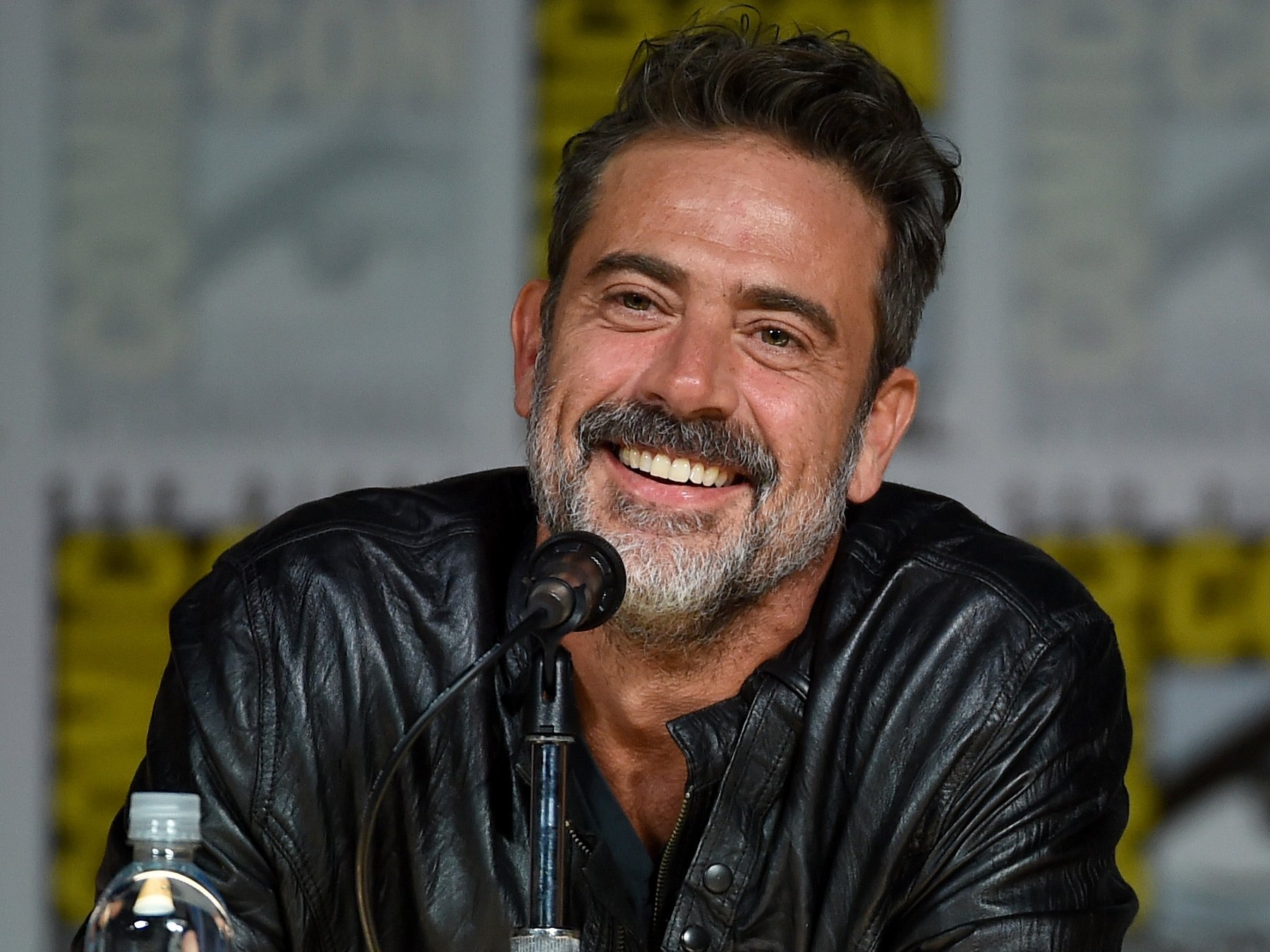 jeffrey-dean-morgan-2016